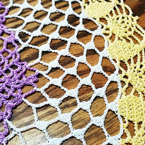 New Hand Crafted Pineapple doily, Violet, Maize, & White, 18 1/2" - Picture 2 of 3
